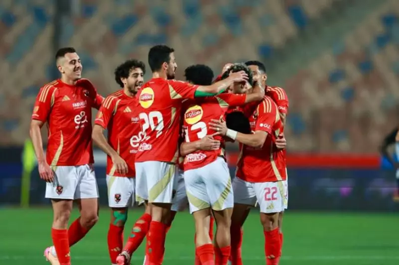 90 دقيقة تفصلنا عن انطلاق الدوري: وسام أبو علي يتصدر تشكيل الأهلي لمواجهة فاركو