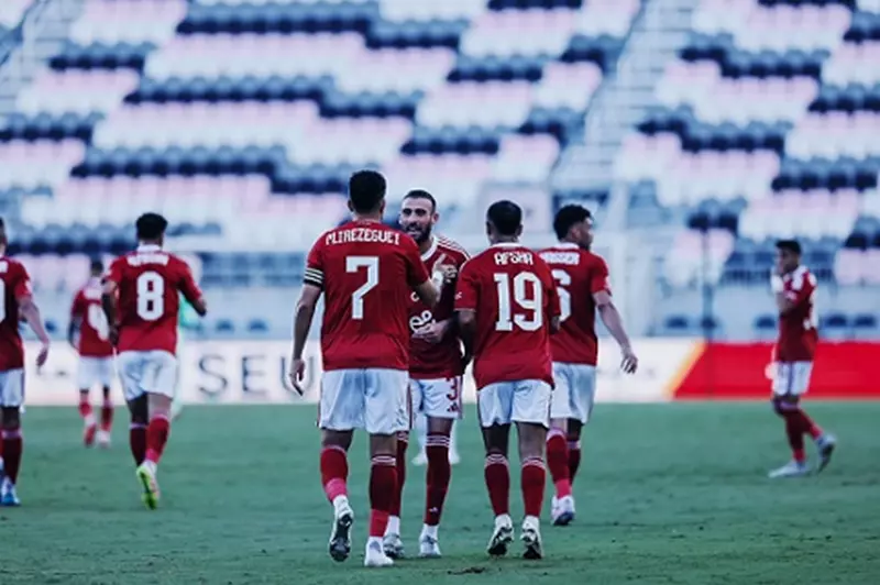 <p><strong>"عودة تريزيجيه وبروز زيزو: أبرز أحداث مباراة الأهلي ضد باتشوكا (فيديو)"</strong></p>