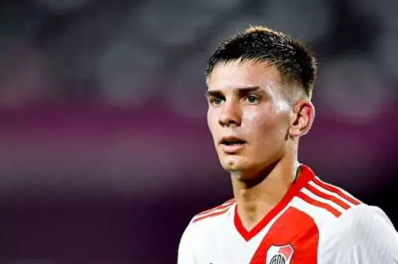 انتقال مؤجّل: ريال مدريد ينجز صفقة فرانكو ماستانتونو بنجاح