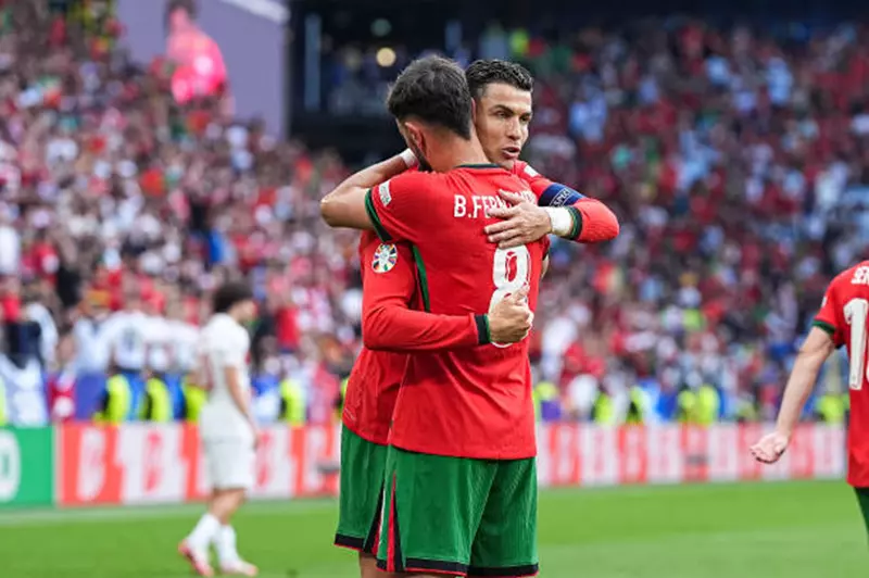 برونو فرنانديز: التتويج بدوري الأمم مع البرتغال يحمل طعماً استثنائياً