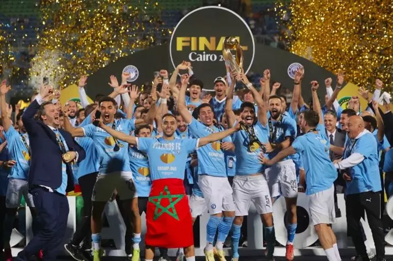 بيراميدز يعبّر عن تقديره للرئيس السيسي ويدعم جهود الدولة بعد تحقيق إنجاز دوري الأبطال التاريخي