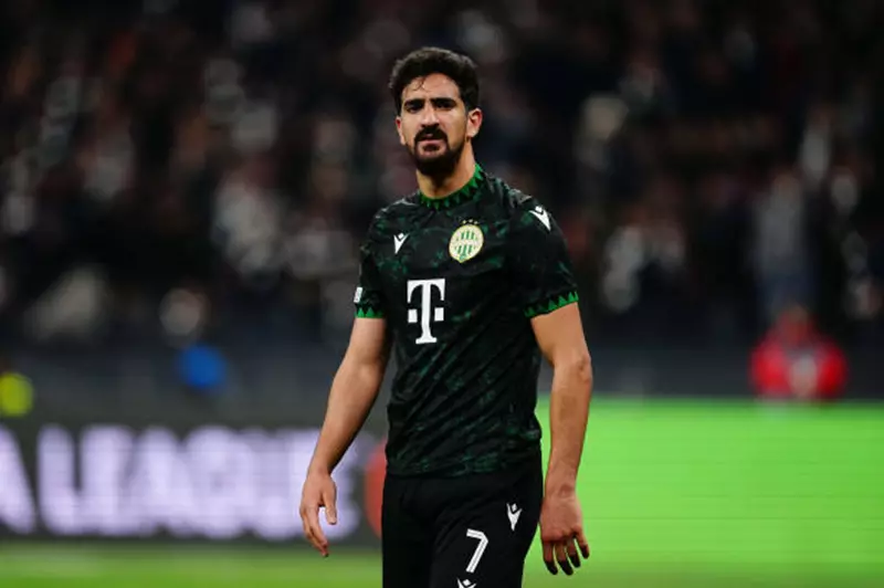 تعدد المهام: كيف يمكن للأهلي الاستفادة من بن رمضان في كأس العالم للأندية؟